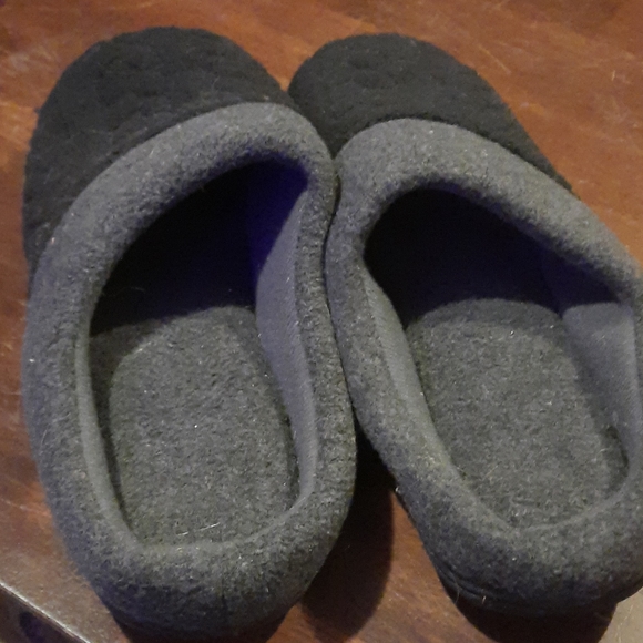 DEARFOAMS SLIPPERS Other - NWOT MEN'S  DEARFOAMS  SLIPPERS